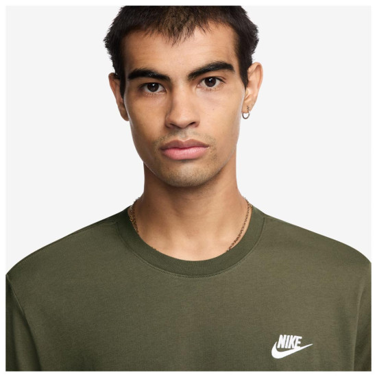 Nike Ανδρική κοντομάνικη μπλούζα Sportswear Club Nike Ανδρική κοντομάνικη μπλούζα Sportswear Club